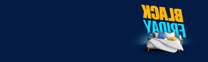 سرير مزدوج أمام شعار بلاك فرايدي الكبير