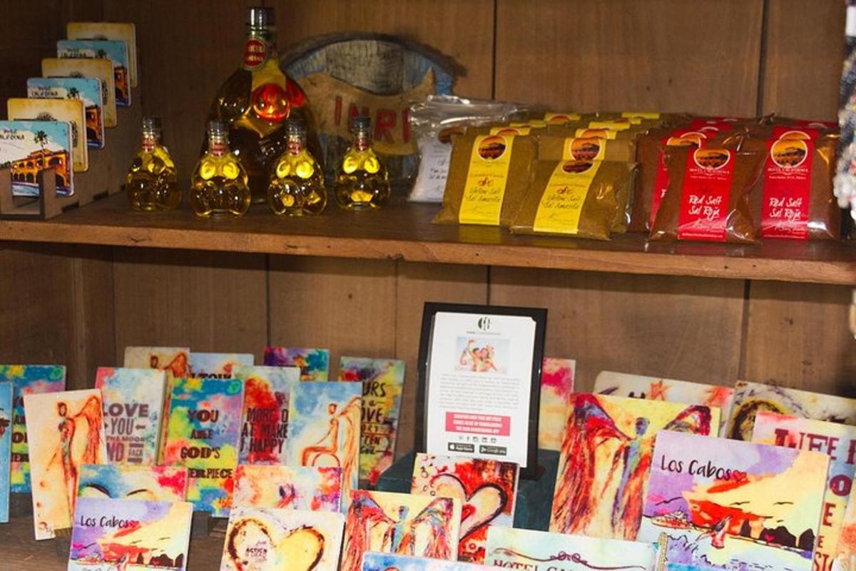 sebuah rak yang dipenuhi dengan pelbagai jenis hadiah