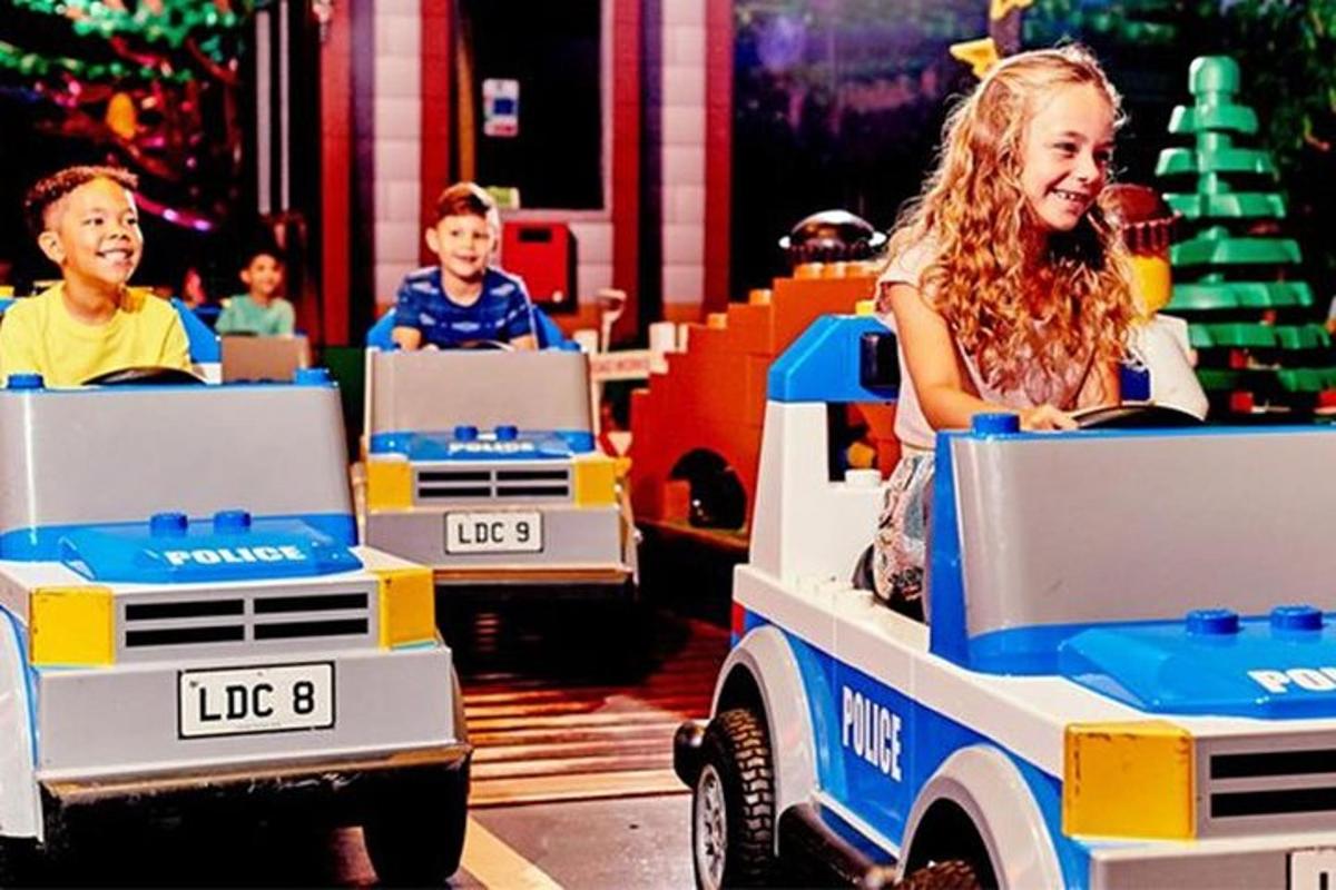 Attraction picture 4