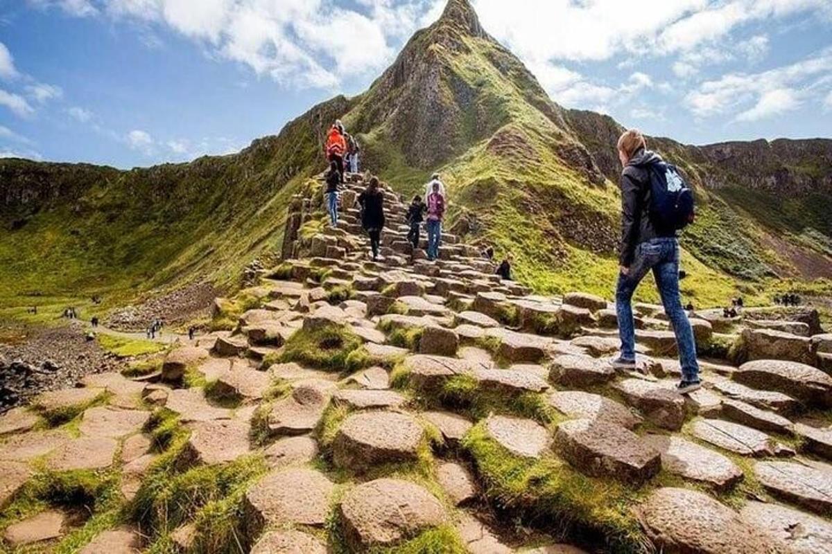 Ljósmynd af afþreyingu 4