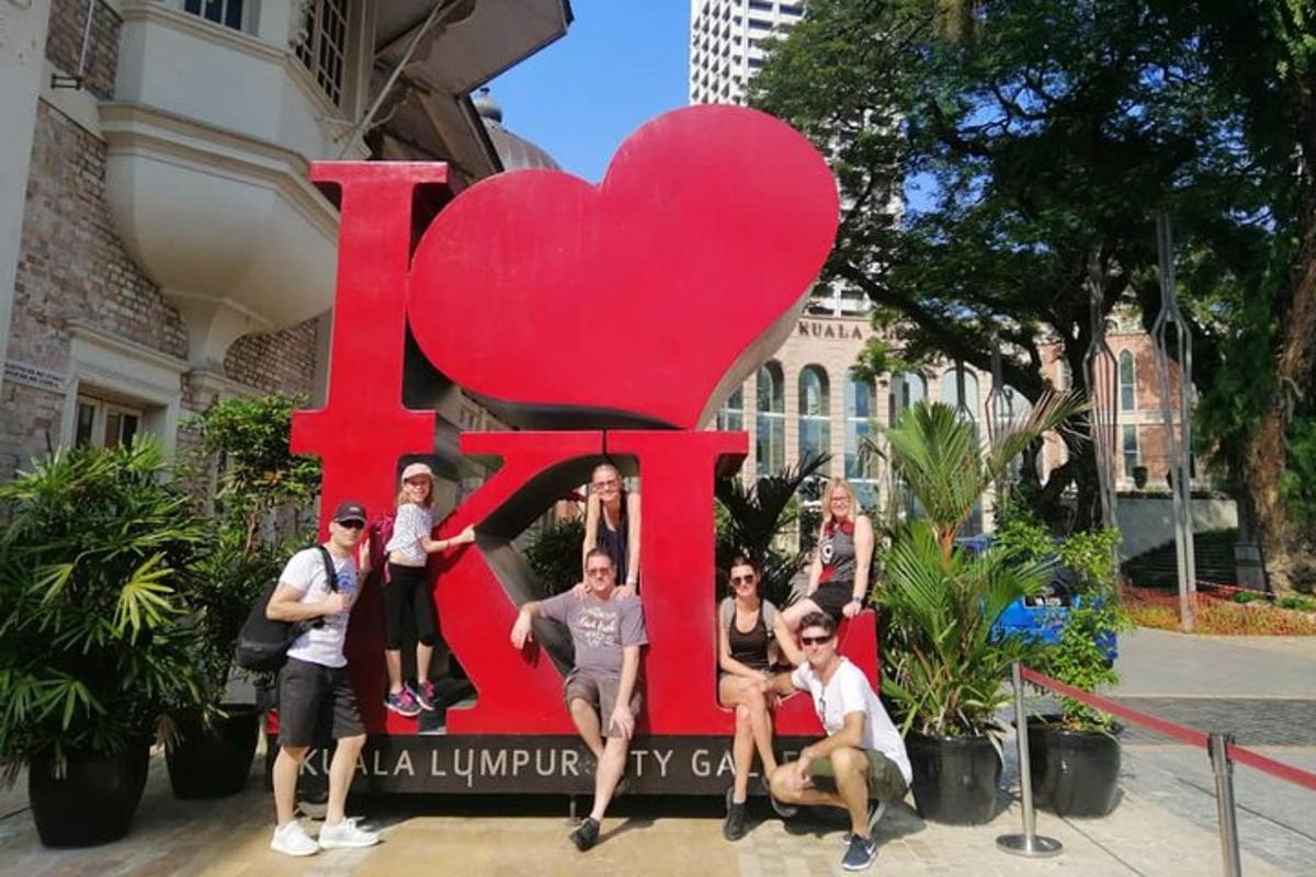 Attraction picture 2