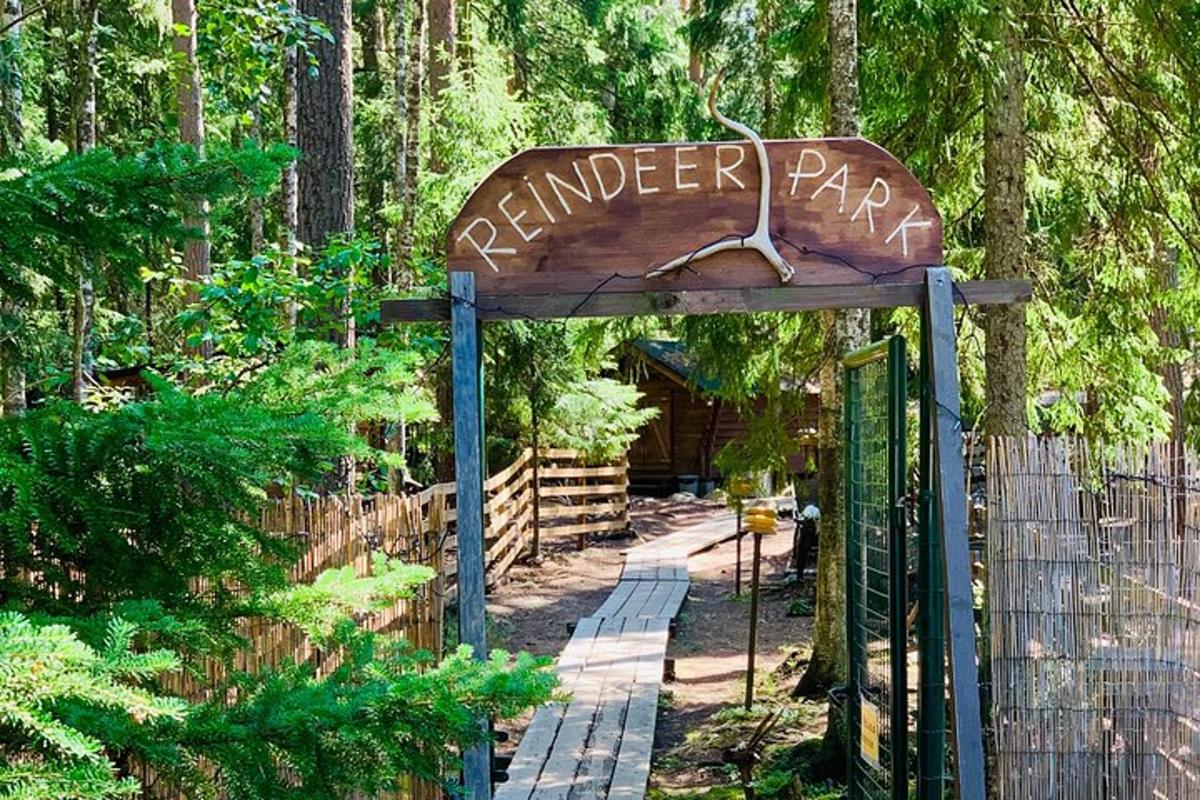 a garden gate with a sign that reads ranger park
