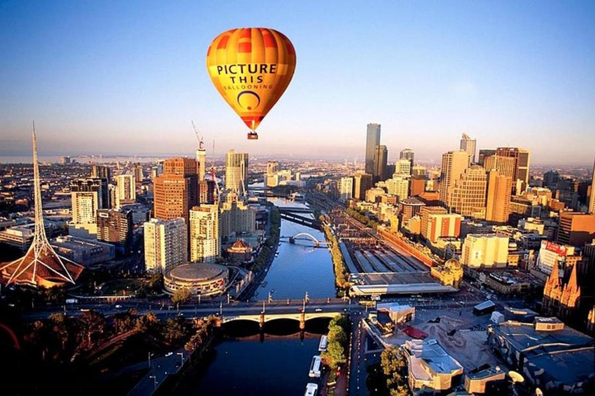 Attraction picture 6
