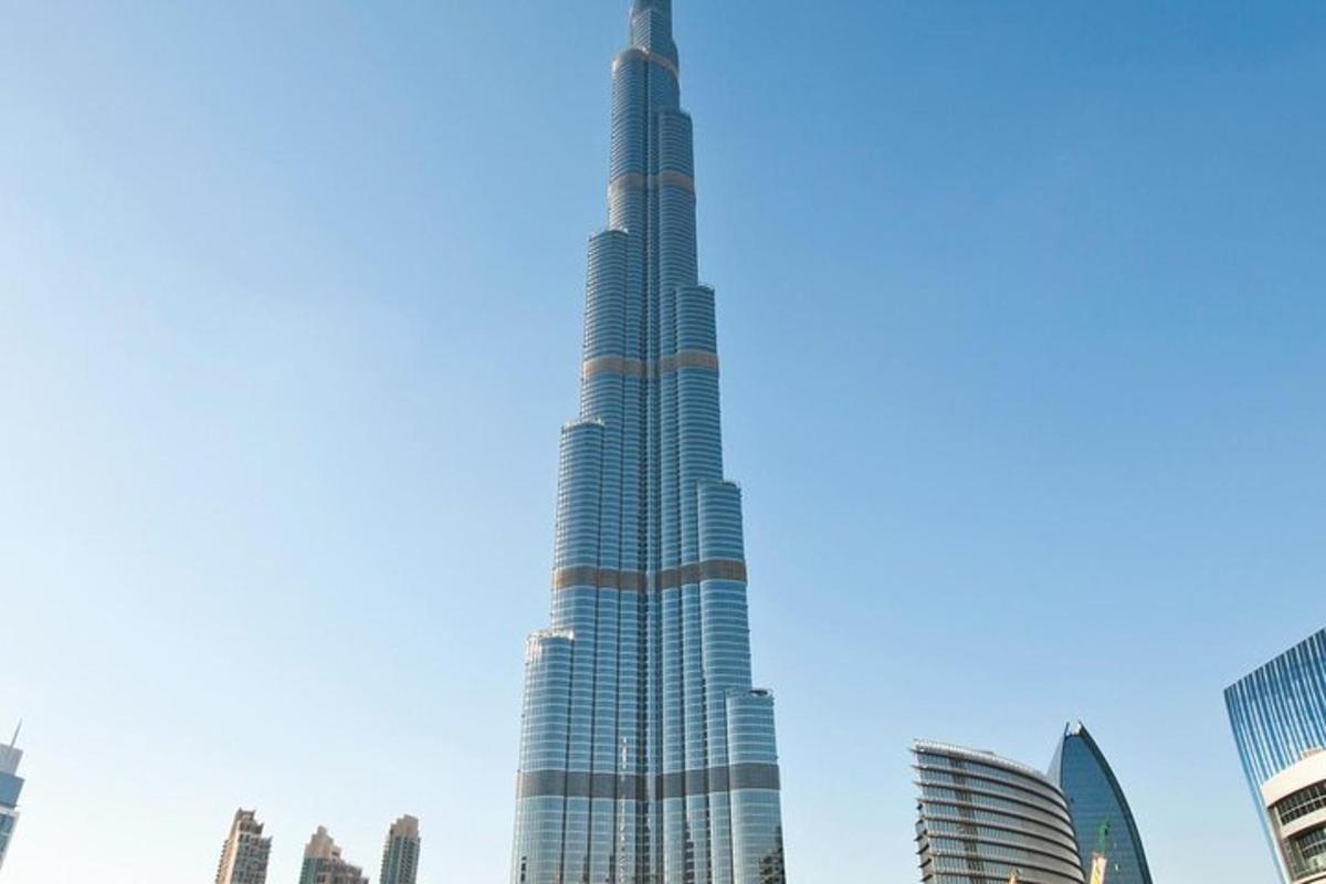 Útsýni yfir Burj Khalifa, hæstu byggingu í heimi