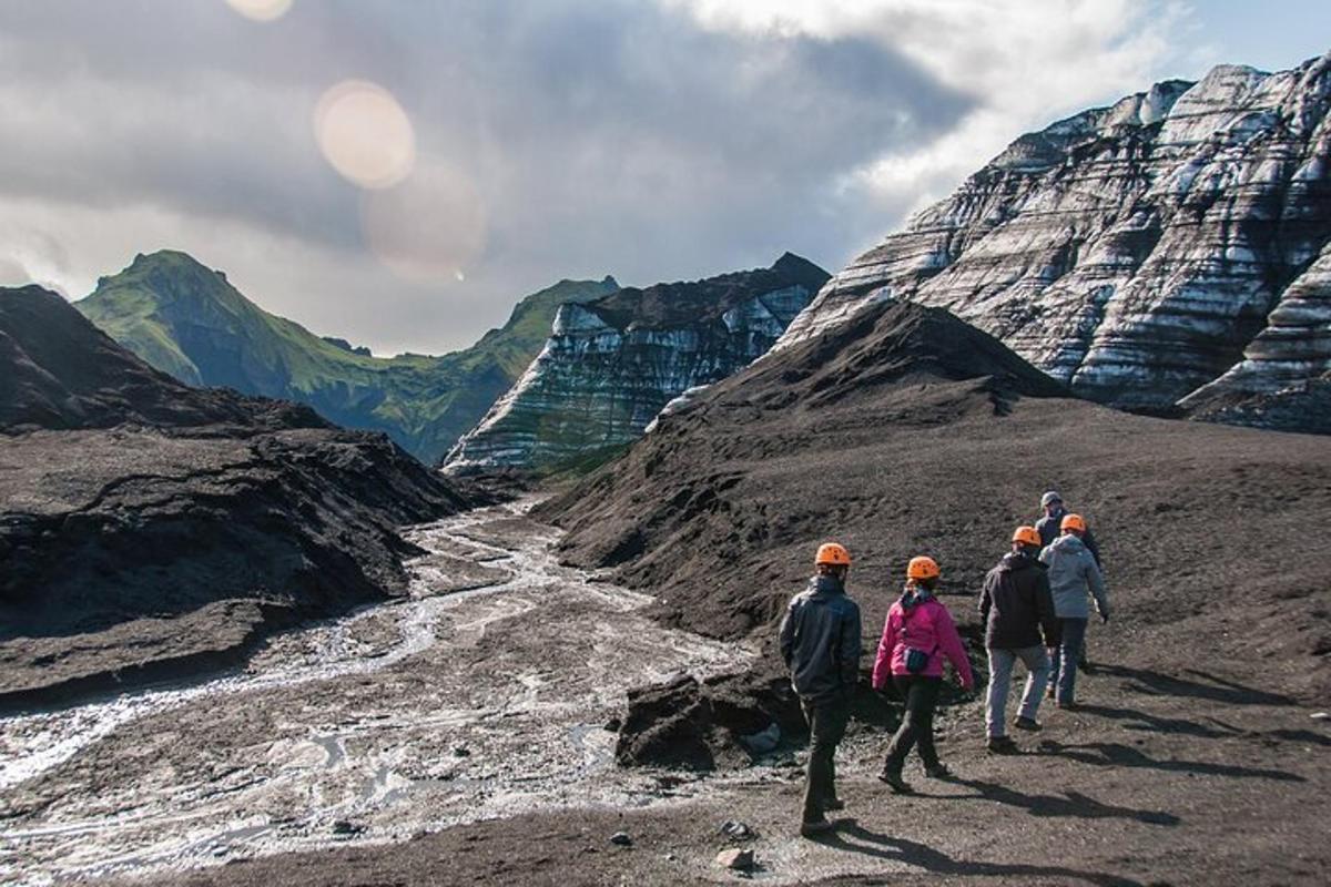 Ljósmynd af afþreyingu 5