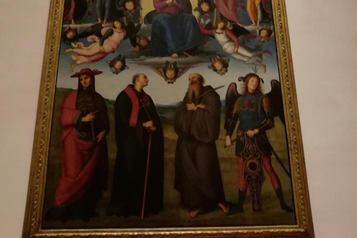 un dipinto della resurrezione di Cristo su un muro