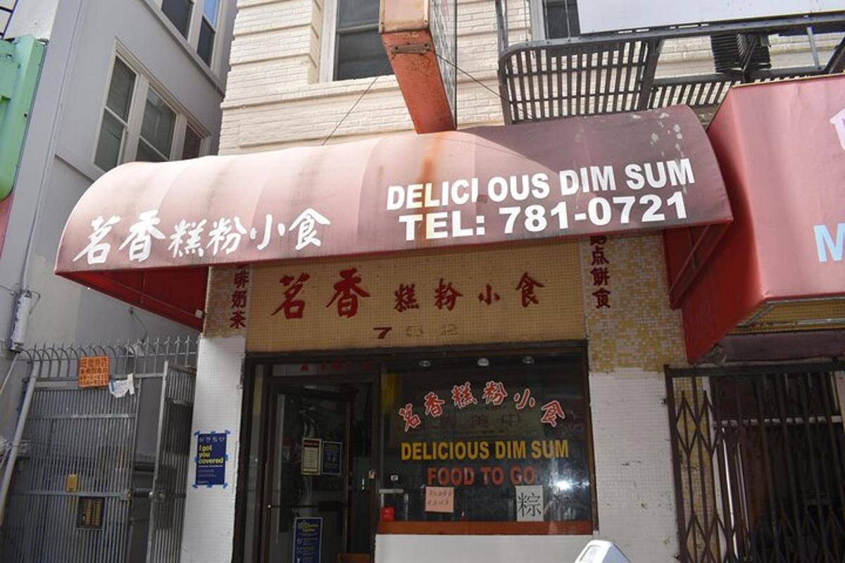 cedule restaurace dim sum na budově