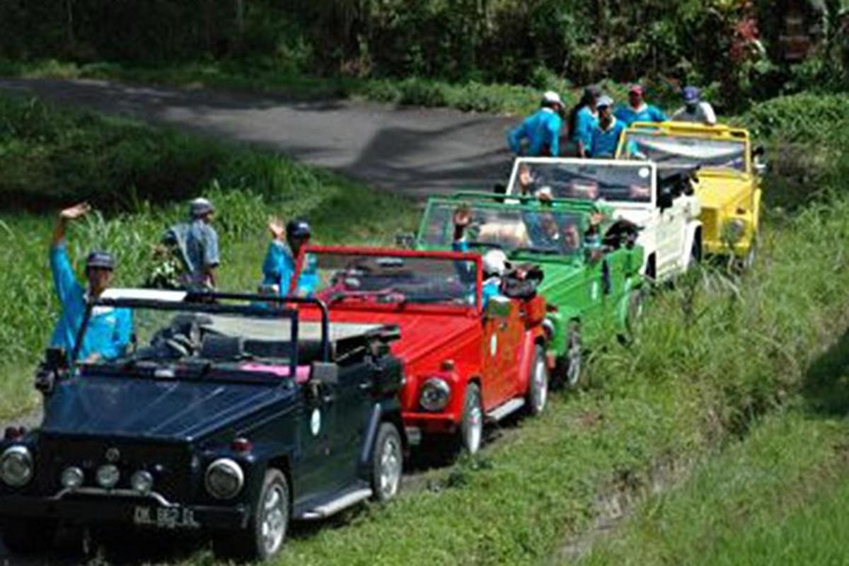 a group of cars parked on a road