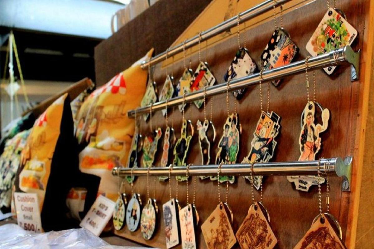 гомила колачића изложена у продавници