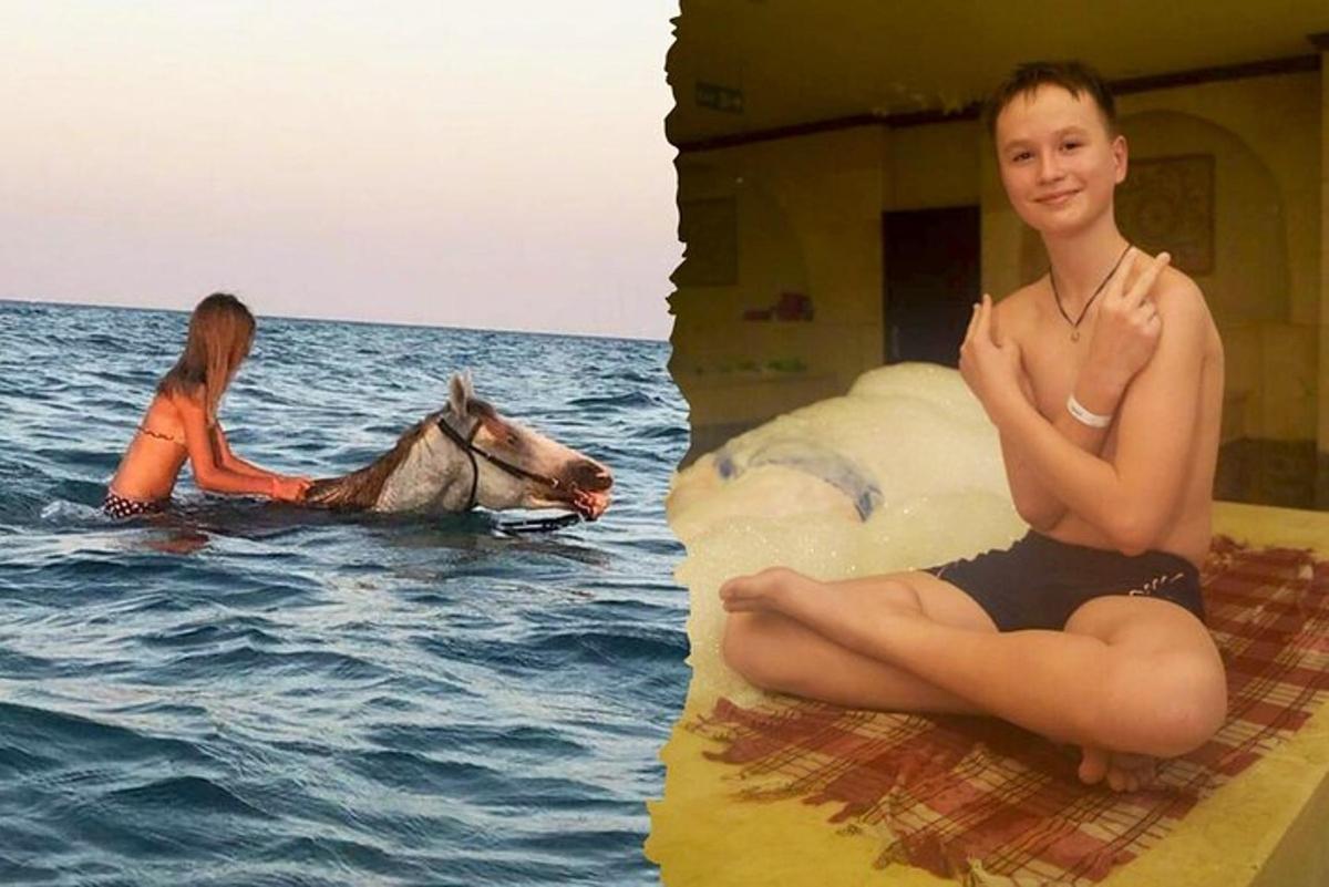 mladý chlapec sedící na nafukovacím ledovci ve vodě