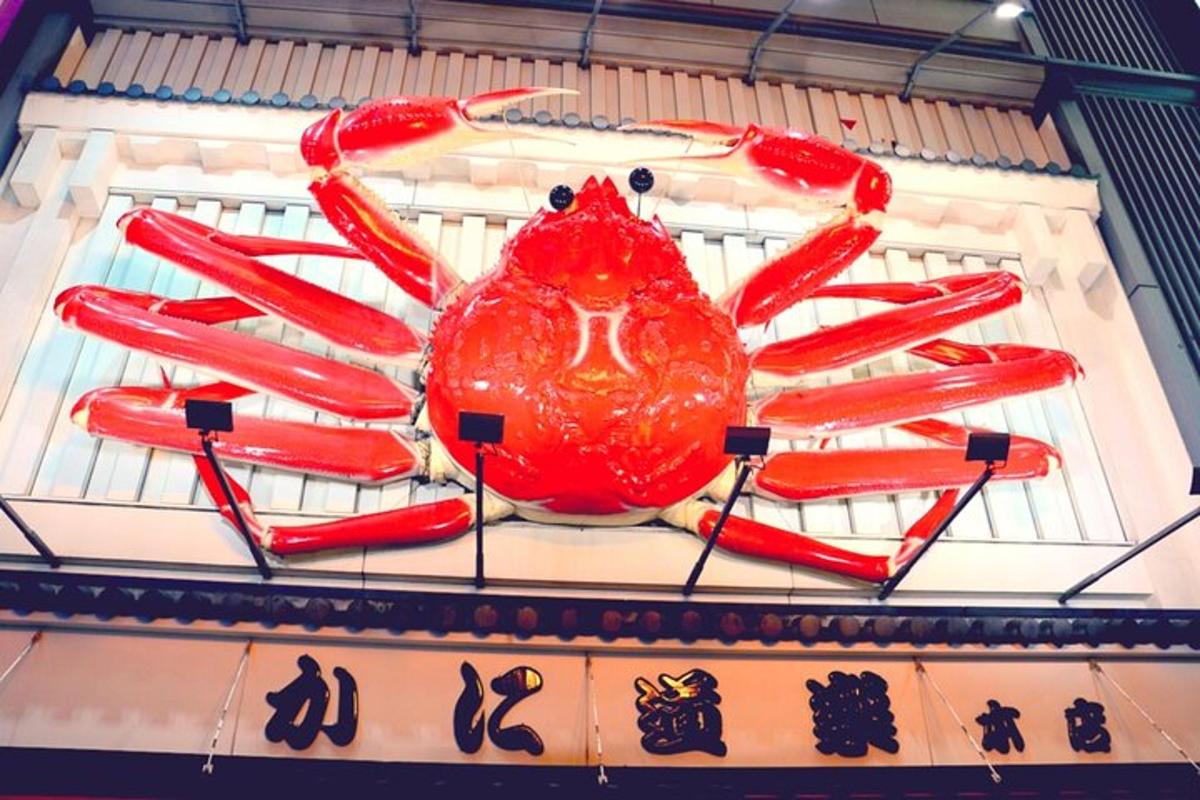 ketam merah besar pada paparan di sebuah kedai