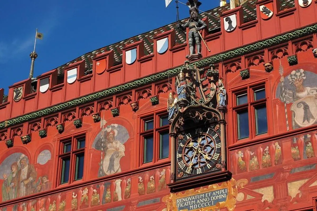 Patrimoine bâlois : Portes médiévales, Cathédrale emblématique et vues du Rhin – photo 10