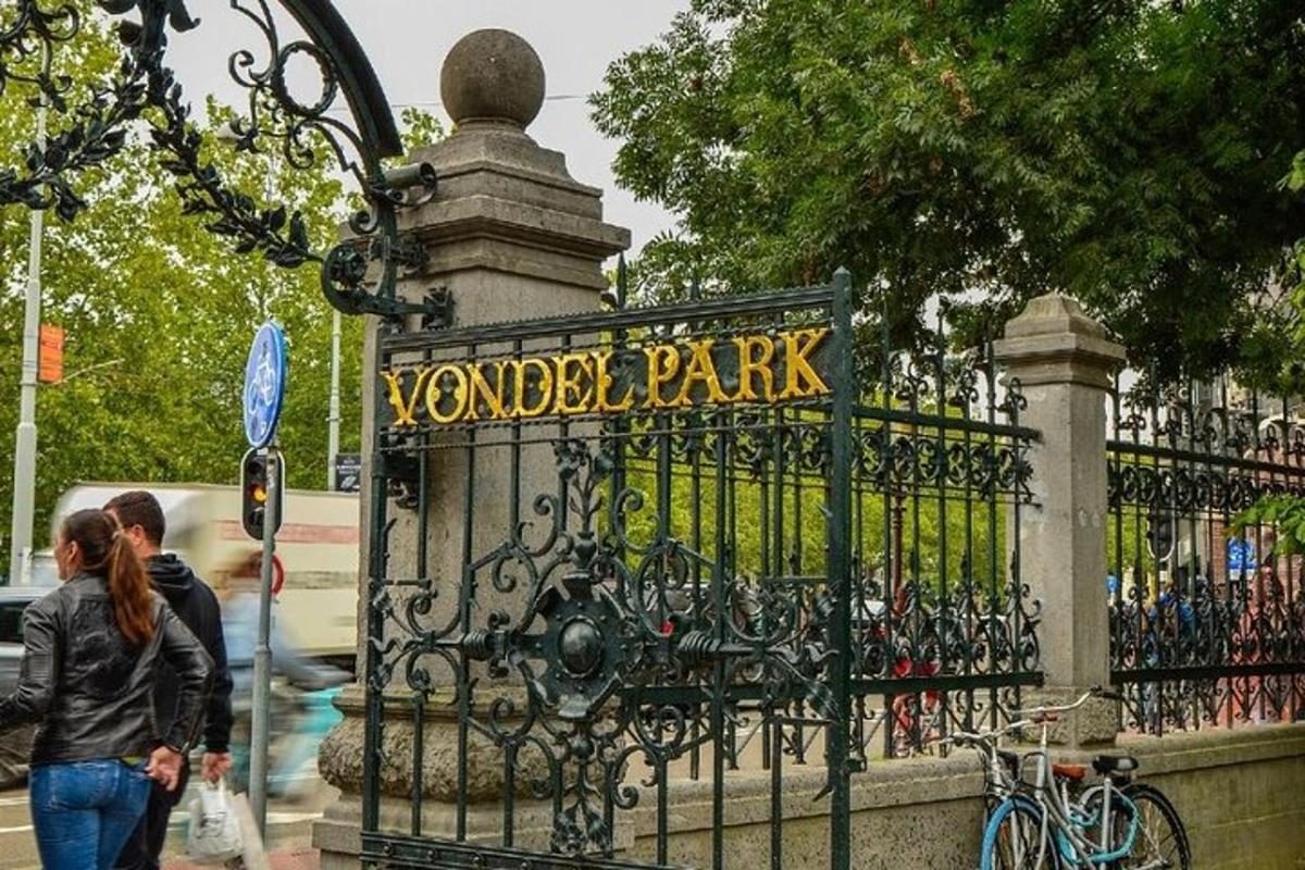 una porta amb un rètol que diu York Park