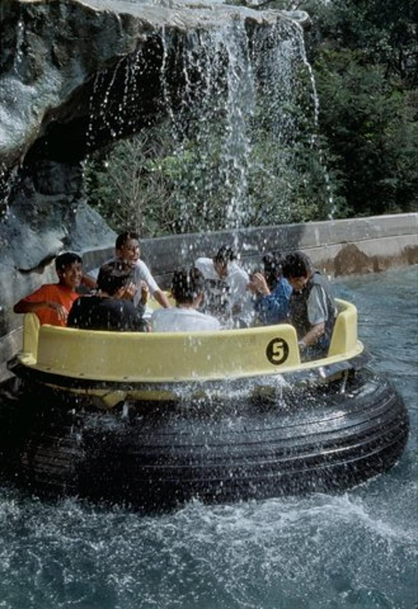 Attraction picture 6