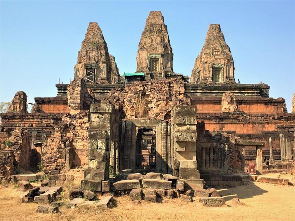 un edifici antic va resistir els elements