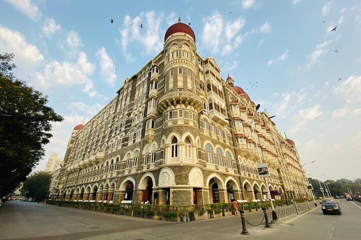 a large building on the side of a street