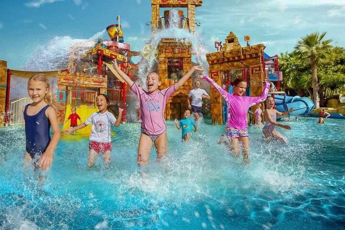 Attraction picture 1