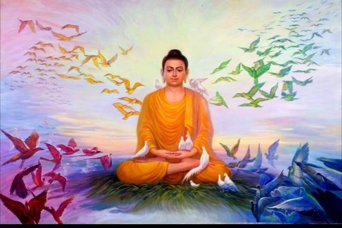 un dipinto di una donna in meditazione con uno stormo di uccelli