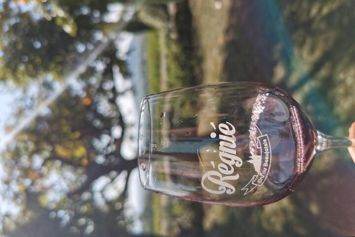a wine glass with the word wine on it