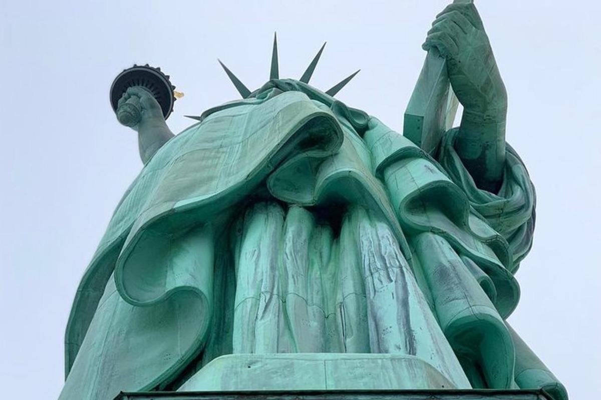 a close up of the statue of liberty