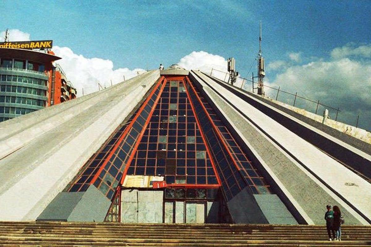 útsýni yfir topp byggingar