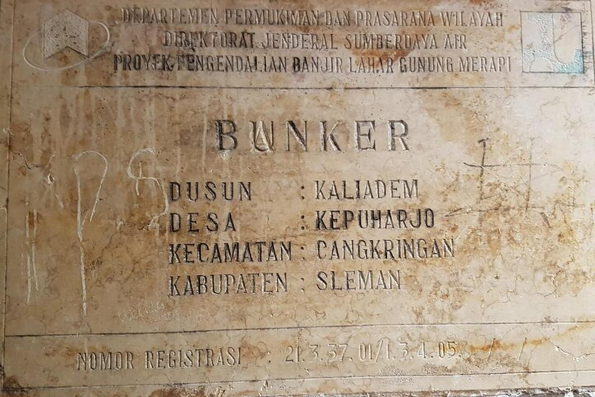 sein, millel on hunnik kirja