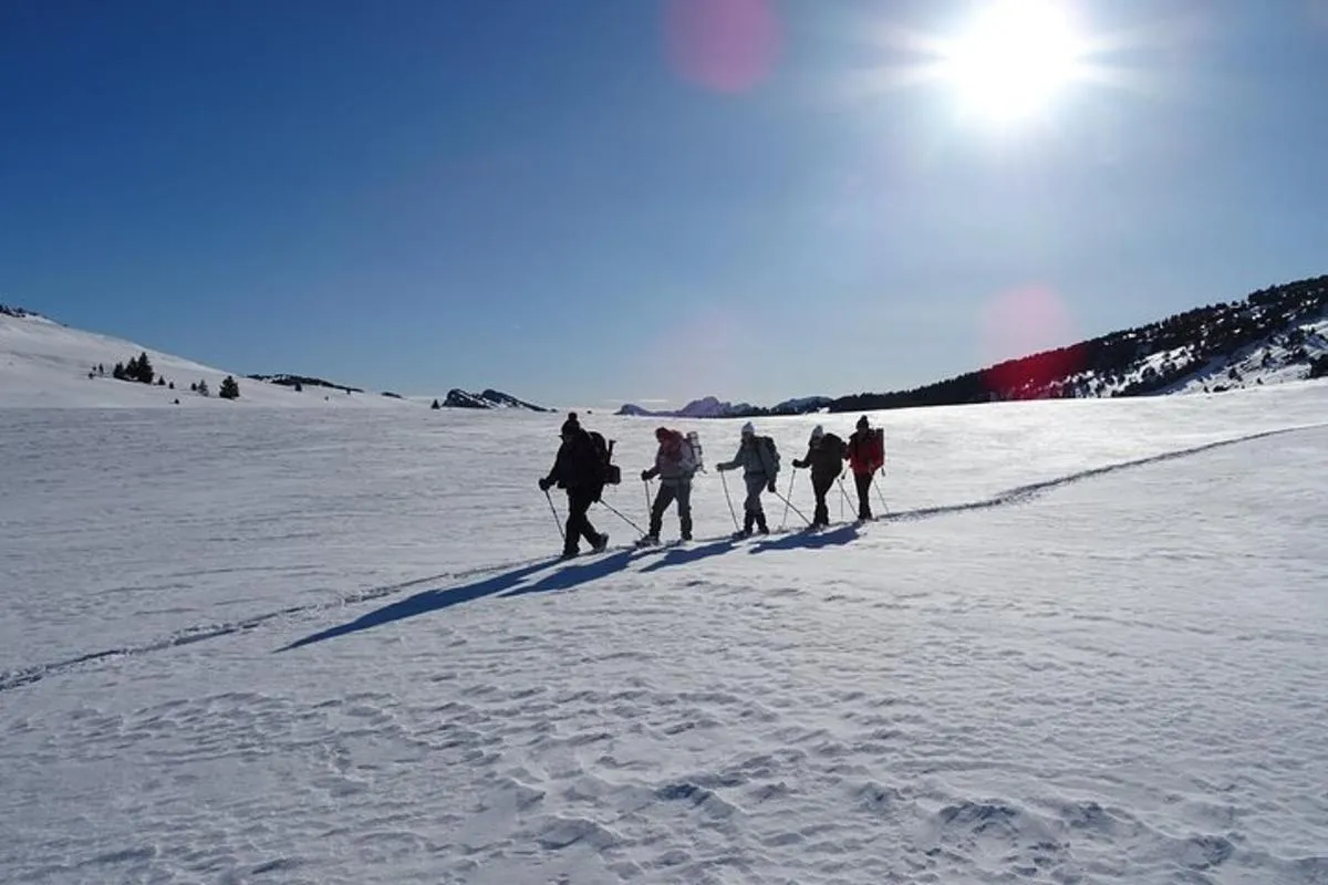 Randonnée raquettes et atelier igloo privé à Courchevel, 4 h – photo 2
