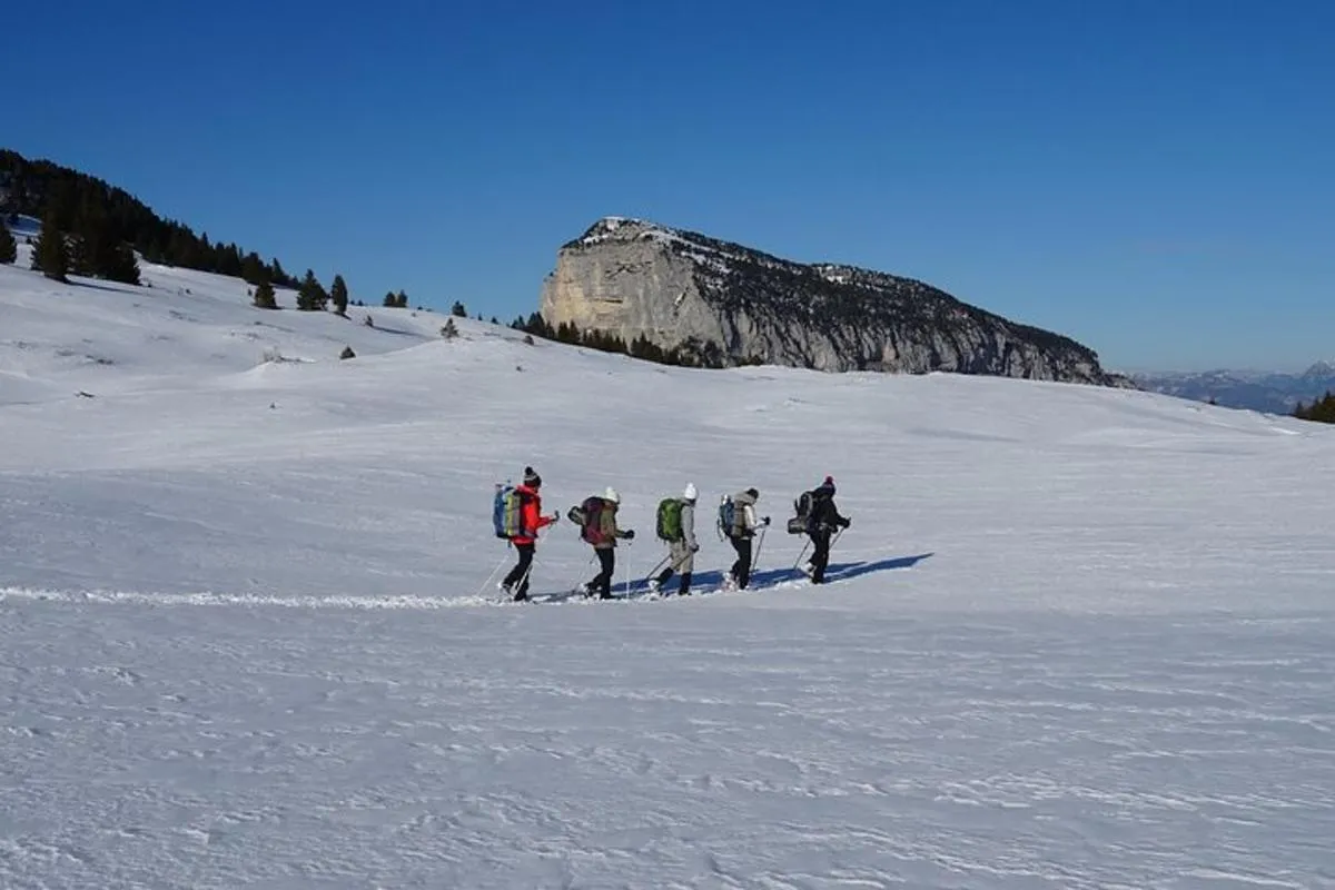 Randonnée raquettes et atelier igloo privé à Courchevel, 4 h – photo 4