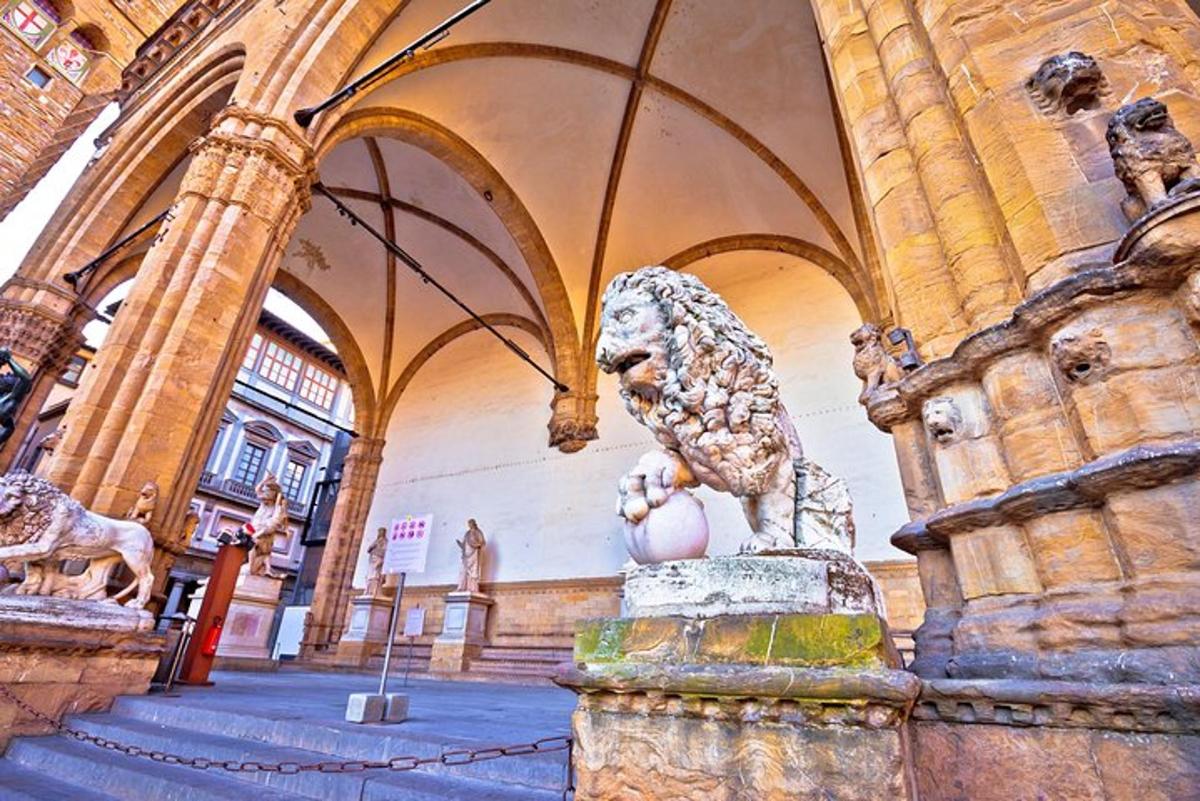 una statua di un leone in un edificio