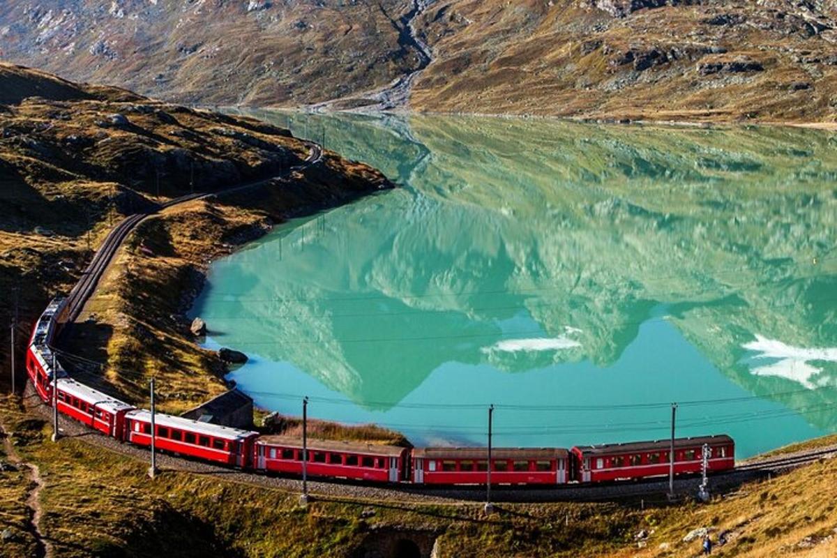 Ljósmynd af afþreyingu 1