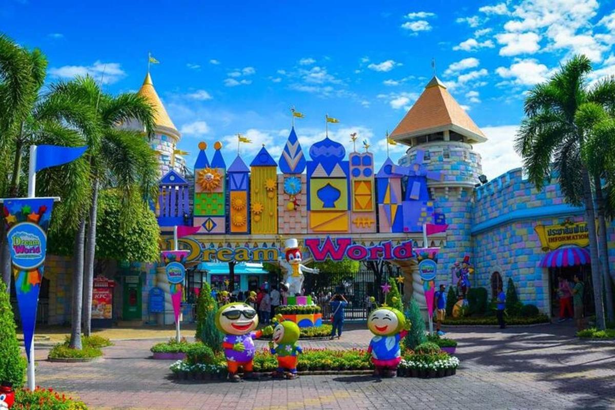 Attraction picture 7
