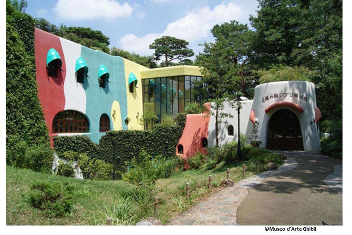Attraction picture 1