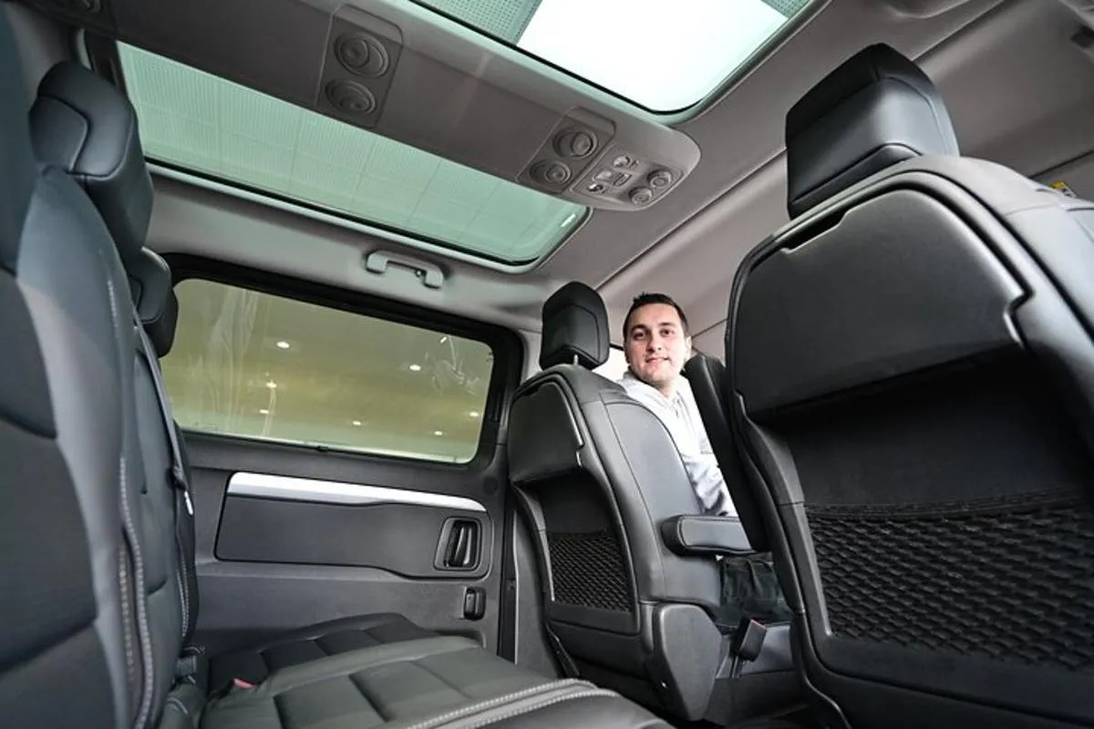 Transfert en minibus privé de la région de Colmar à l'aéroport de Francfort – photo 6