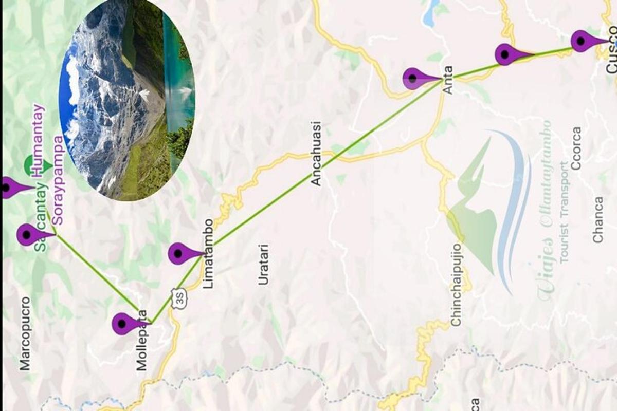 un mapa de un sendero con puntos morados