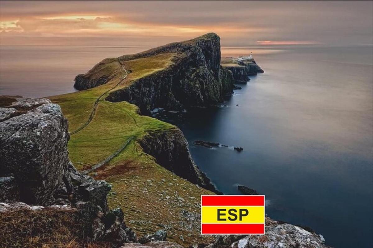 en øy i havet med et skilt som sier ecsp