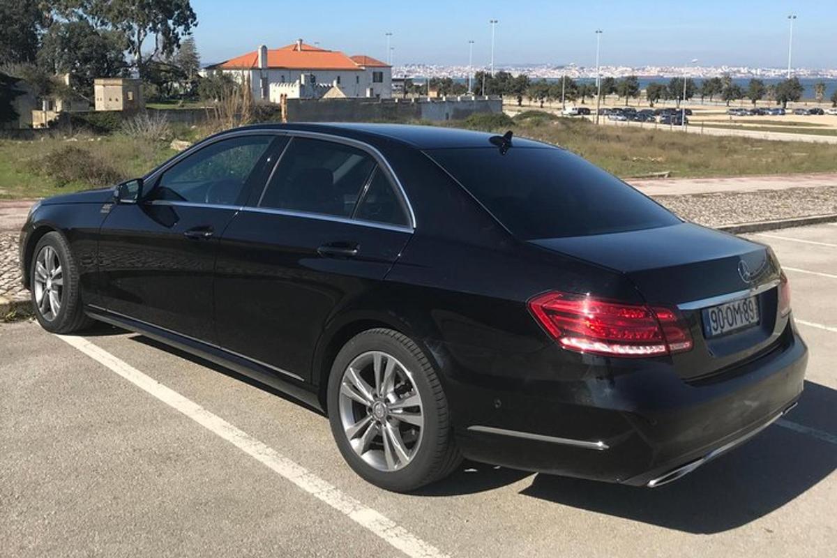 must auto pargitud parklas