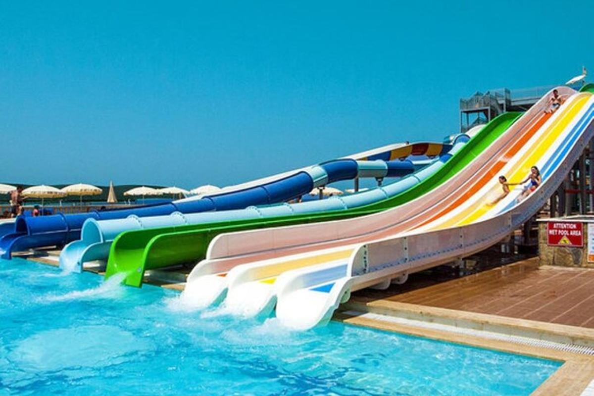Attraction picture 5