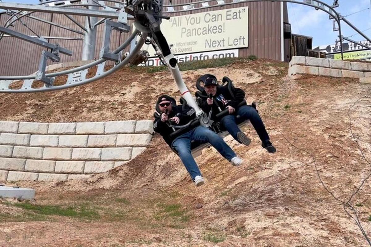 Attraction picture 1