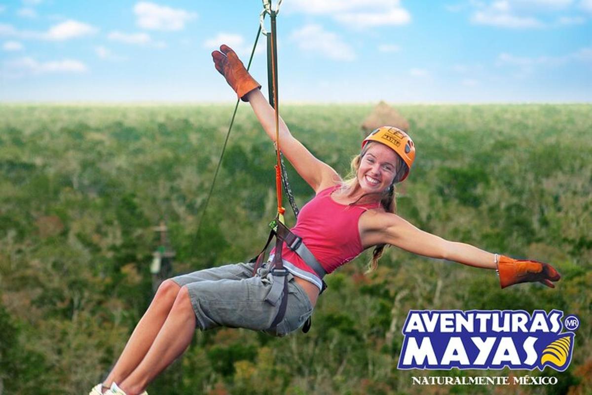ženska visi na ziplineu