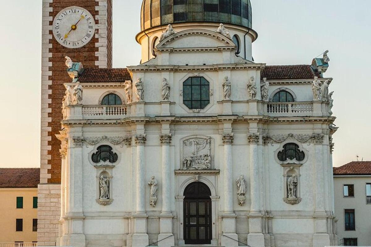 Lankytinos vietos ar pramogos nuotrauka numeris 7