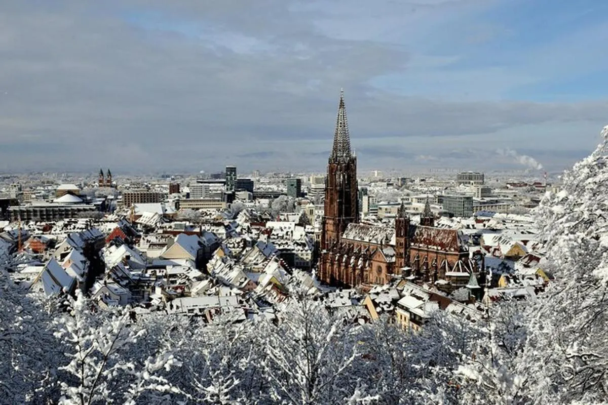 Fribourg : promenade guidée avec dégustation de vin chaud, 1 h 15 – photo 3