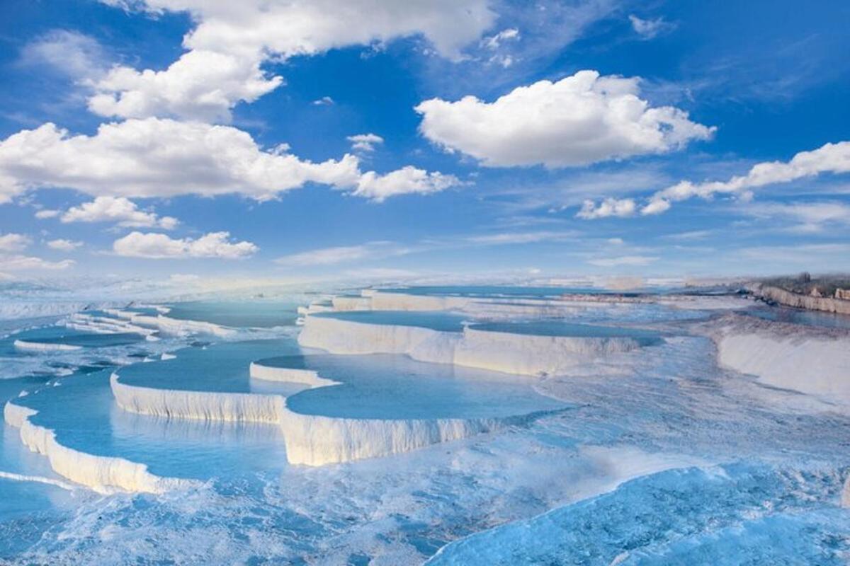 Islandijos ežero su ledynais vaizdas iš oro
