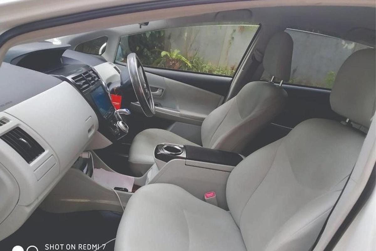 a car with the backseat of a car with the back seatsempty