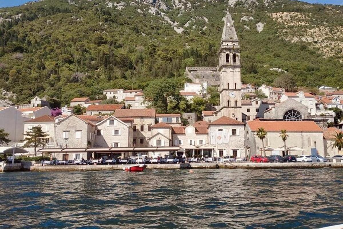 a town on the shore of a body of water