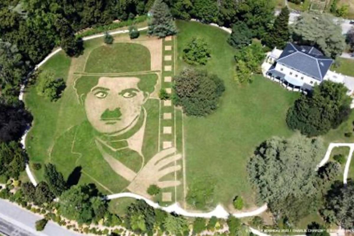 Fotografia 7 a atracției