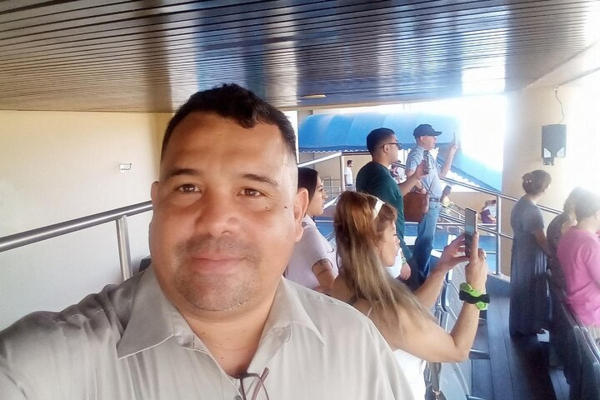 a man standing in front of a group of people