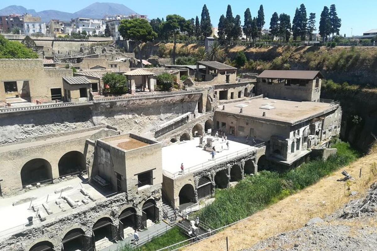 una vista aerea dell'antico anfiteatro