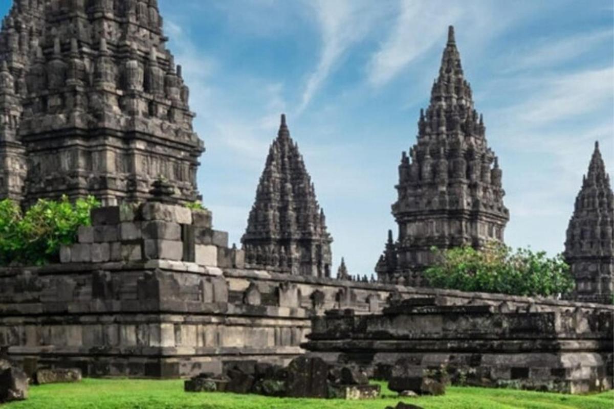 một cái nhìn về các ngôi đền của di tích khảo cổ ayutthaya