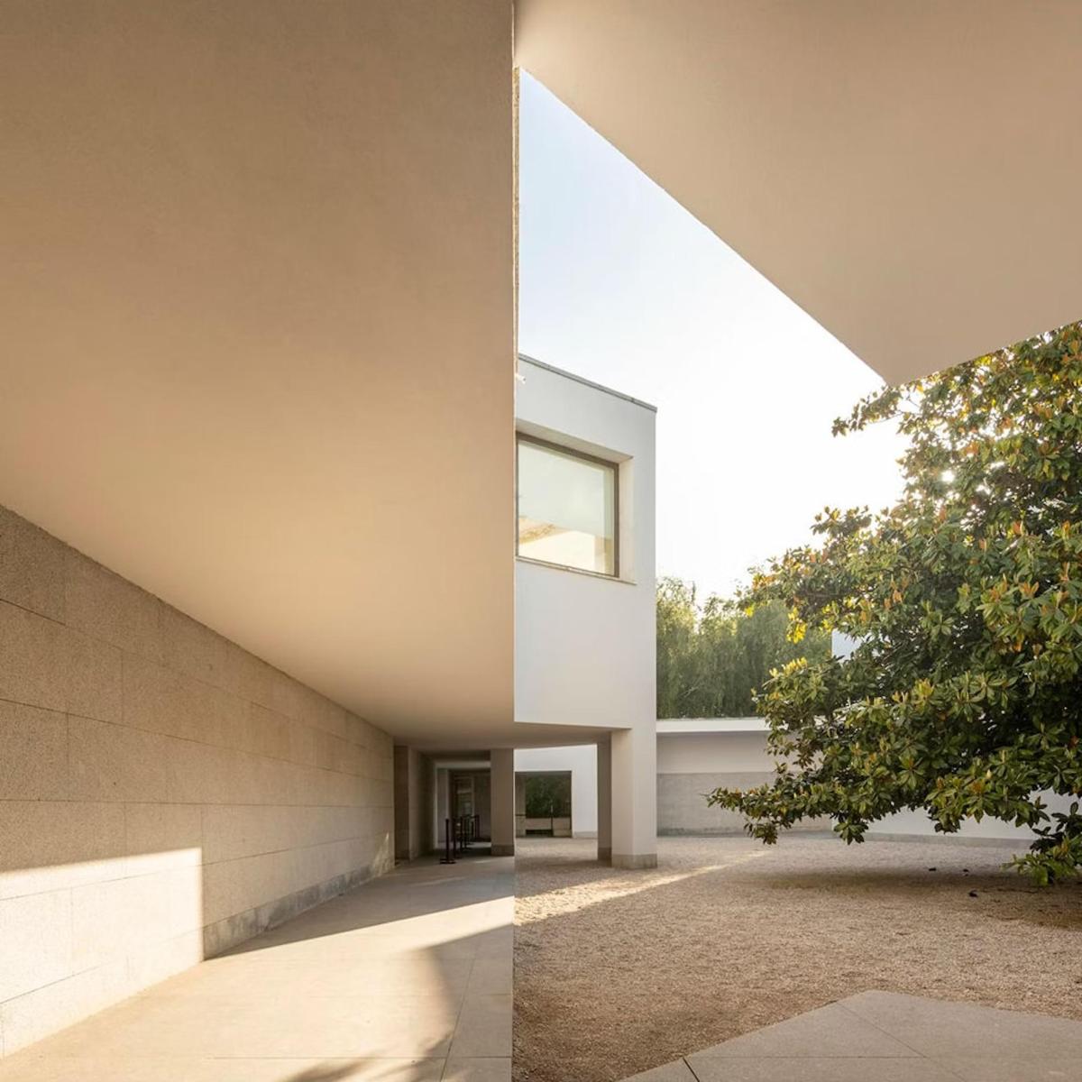 two views of the front facade of a house