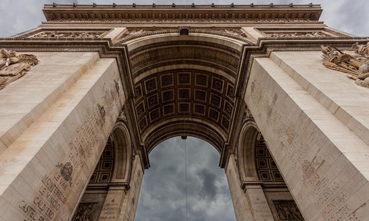 a view of an archway in a building